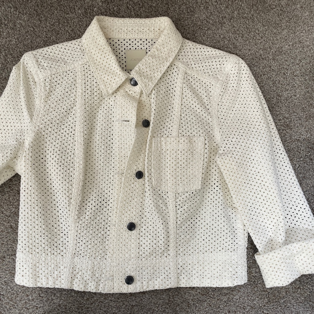 Joe's short lace jacket